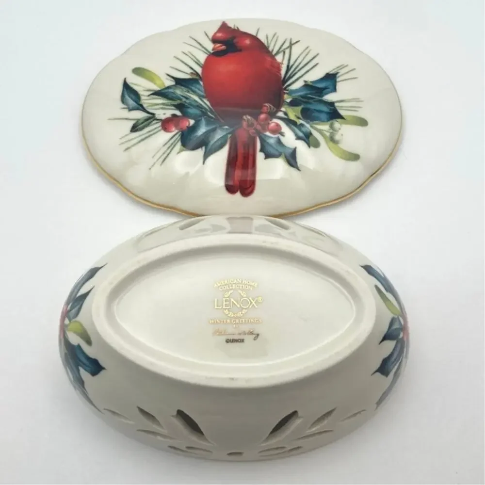 Lenox Winter Greetings Pierced Gold Rim Trinket Bowl with Lid